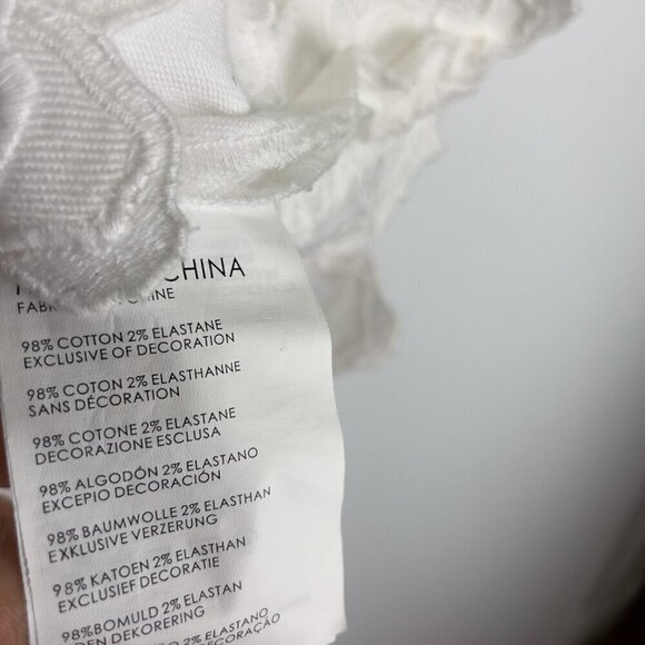 CLUB MONACO Vidya Denim Feminine White Floral Hem Retro-buttons Skirt Size 00 - Picture 8 of 8